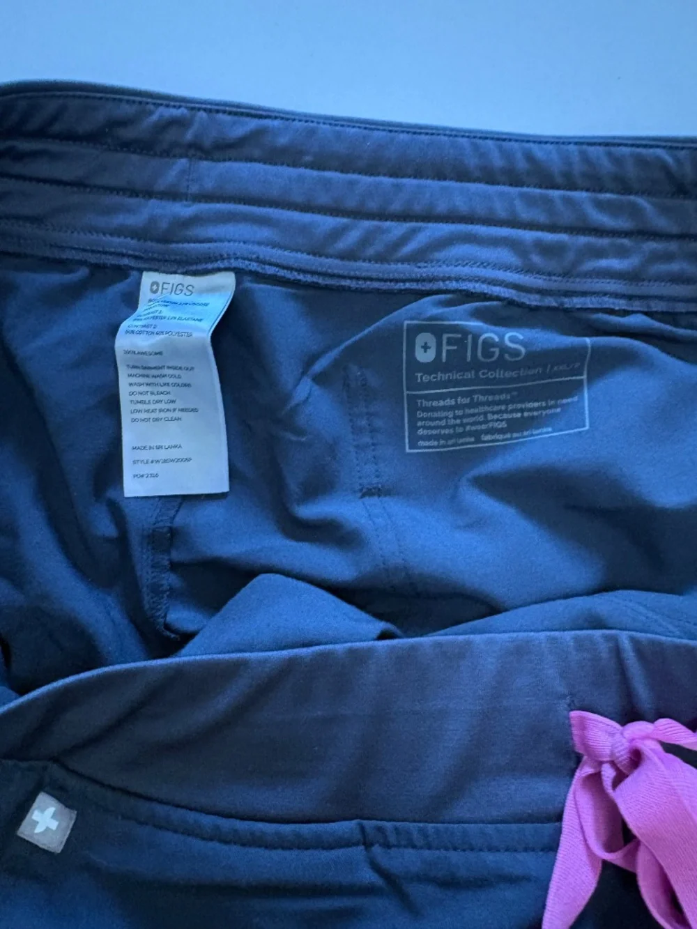 FIGS Charcoal Scrub Set V-Neck Top Zamora Joggers XXL Petite